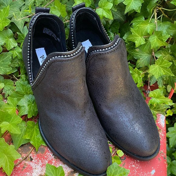 Very G Black Marlene 2 Ankle Boots - Picture 2 of 5